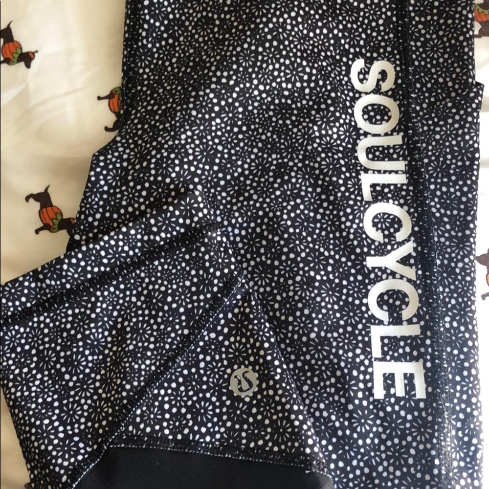 Lululemon X soulcycle ankle length leggings